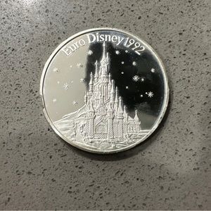 Euro Disney 1992 Silver Coin